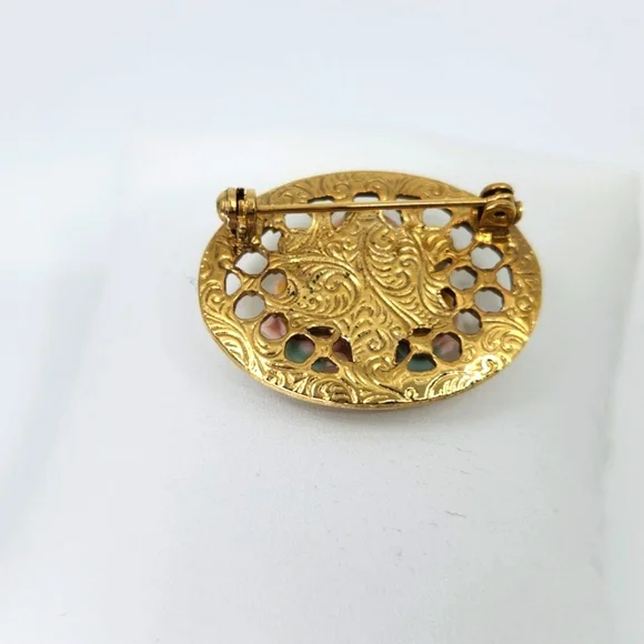 Vintage Filigree Brooch with Porcelain Roses - Picture 3 of 4